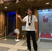 築山 省仁